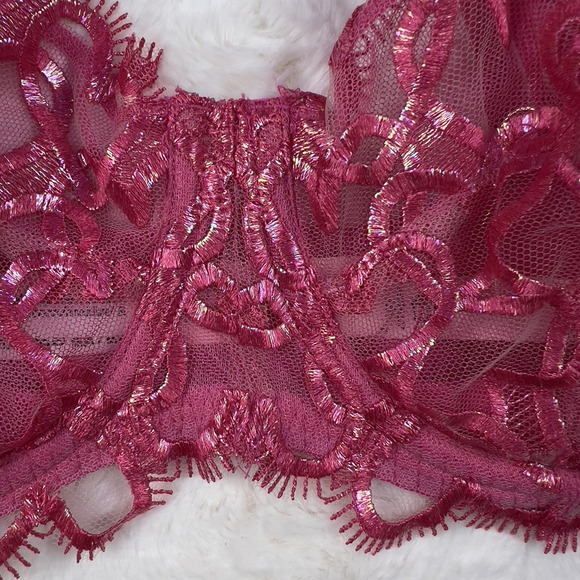 Victoria’s Secret Very Sexy Heart Mesh Low Cut Demi Bra 34DDD Fuchsia Lace NWT - Picture 7 of 10